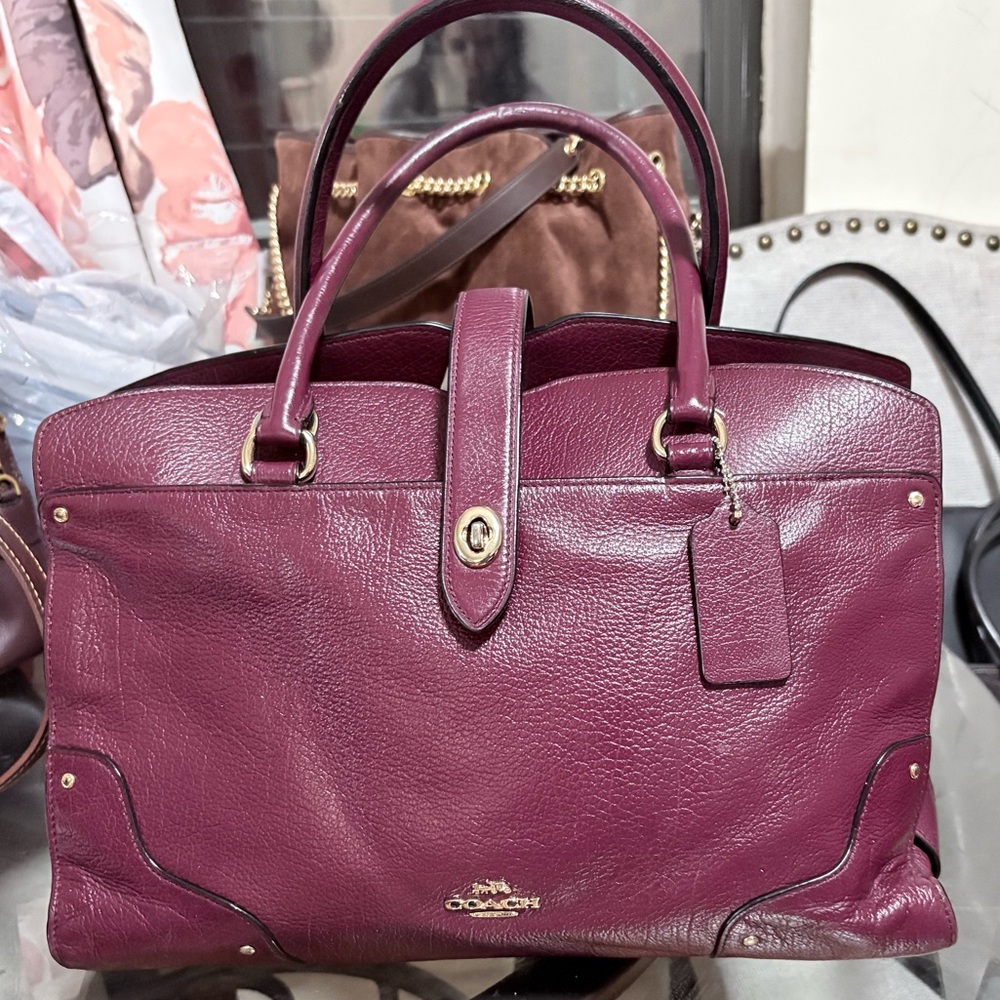 Coach Bag Mercer 35 Pebbled Leather Satchel in Burgundy - Picture 3 of 9
